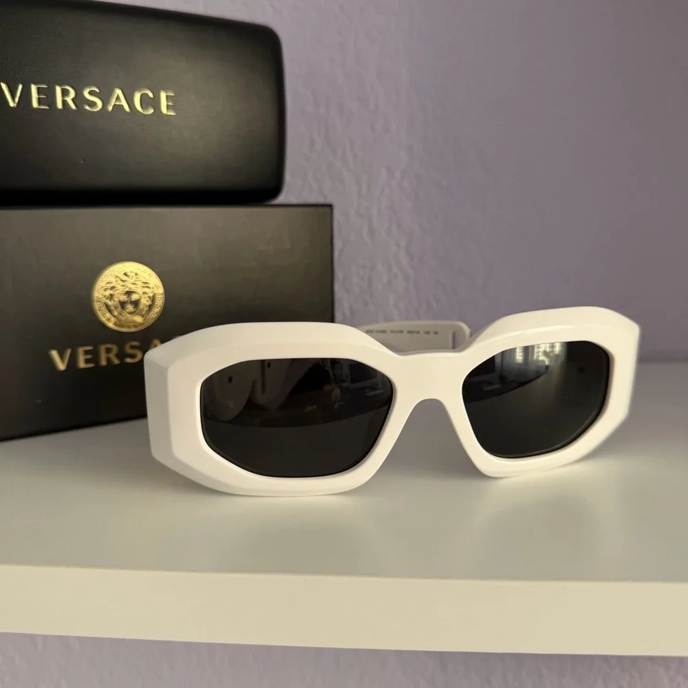 New! Versace White Sunglasses Mod.4425U 314/87, Authentic